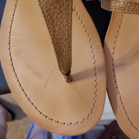 ⚠️📢!!! SOLD!!!📢⚠️⚠️Tommy Hilfiger Sandals - Picture 5 of 8